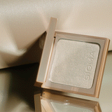 MOONBEAM HIGHLIGHTER