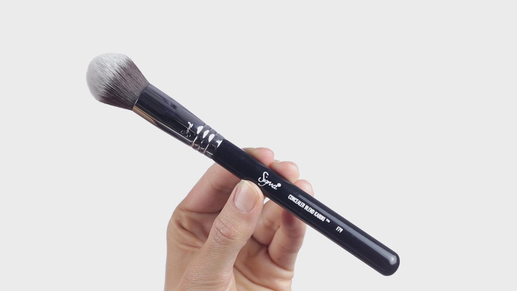 F79 CONCEALER BLEND KABUKI™ BRUSH Sigma Beauty