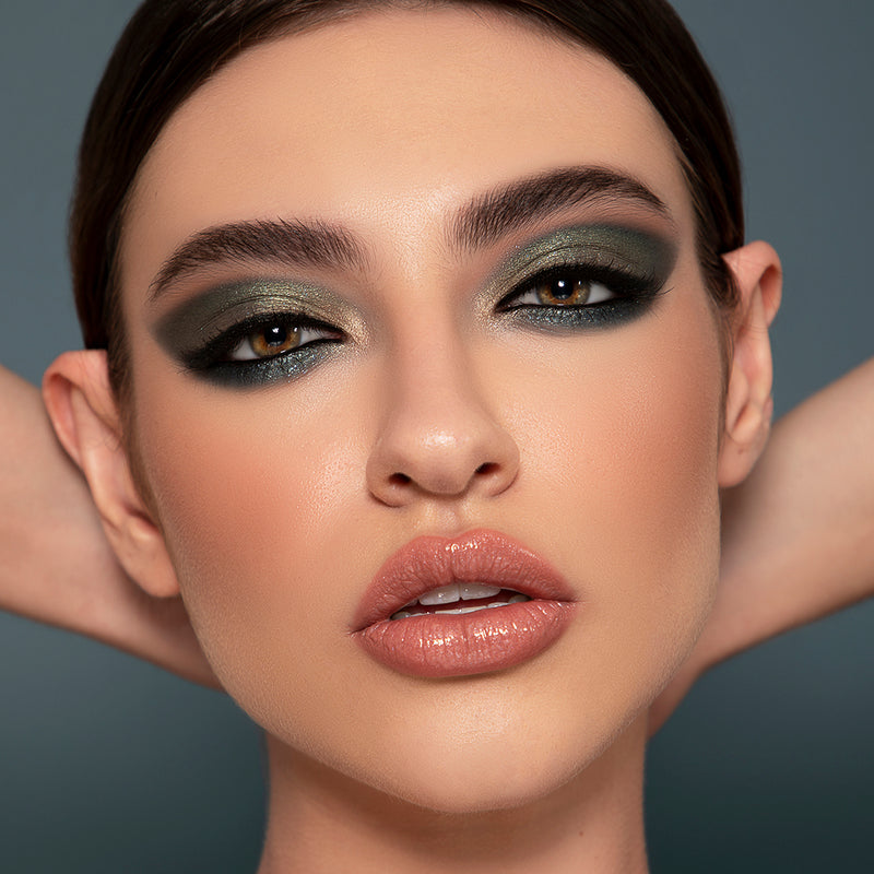 DELUXE BLENDING BRUSH SET MODEL IMAGE