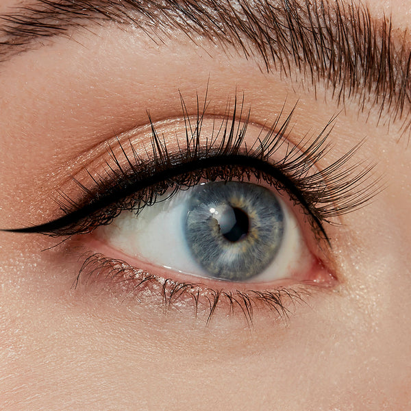 DEMURE FALSE LASHES