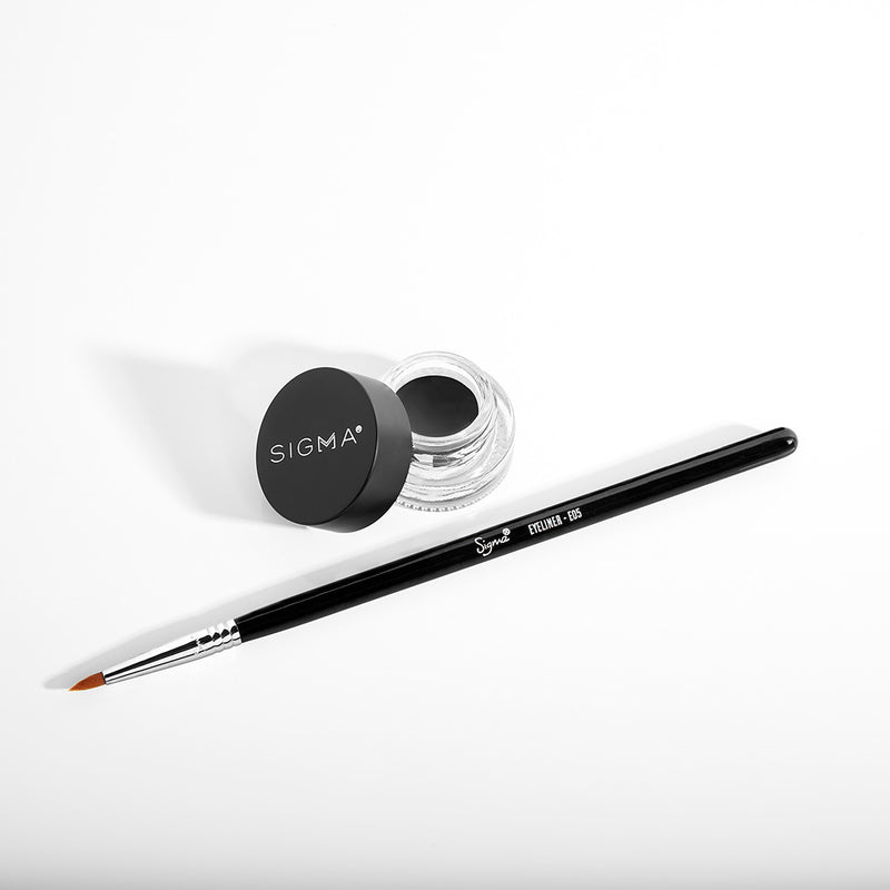 E05 EYELINER BRUSH