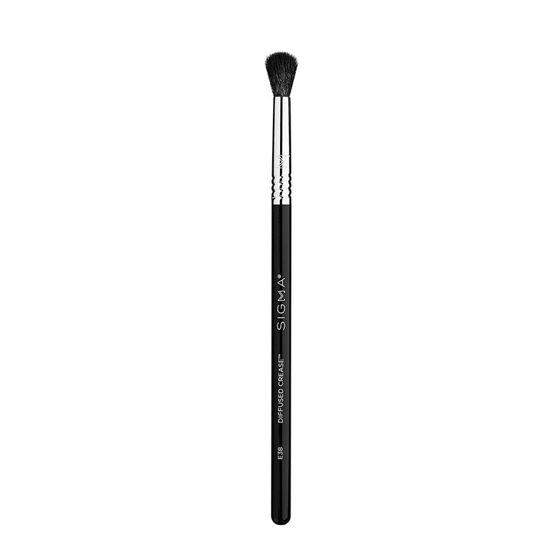 E38 DIFFUSED CREASE™ BRUSH