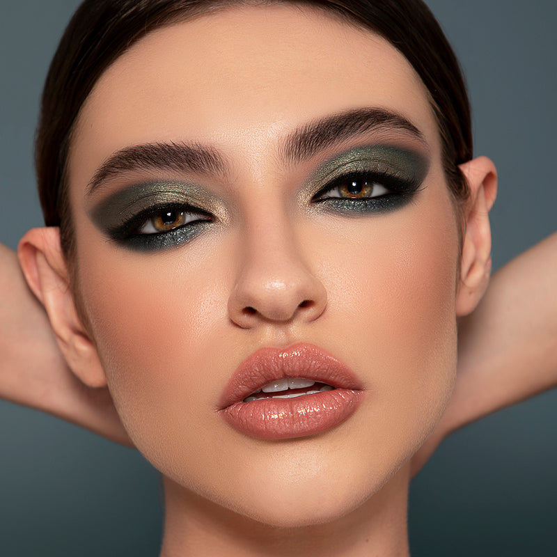 E45 SMALL TAPERED BLENDING BRUSH MODEL IMAGE