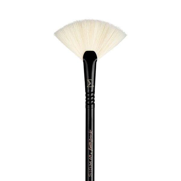 SIGMA X ROXETTE ARISA ROXSTAR F42 STROBING FAN™ BRUSH