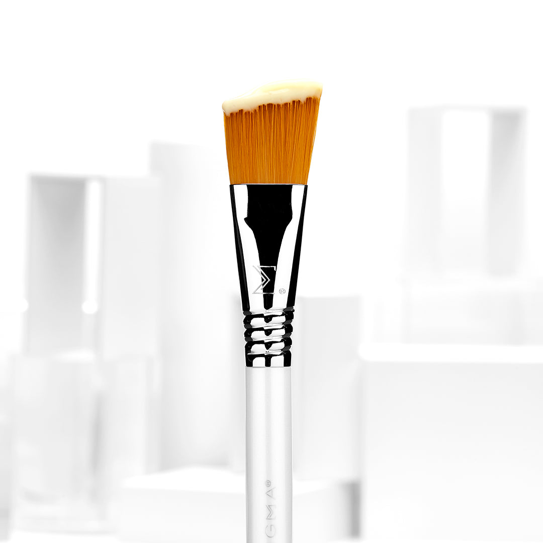 S05 Moisturizer Brush Sigma Beauty
