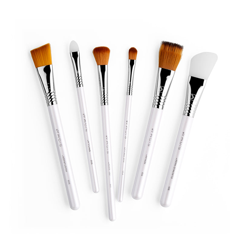 SKINCARE BRUSHES