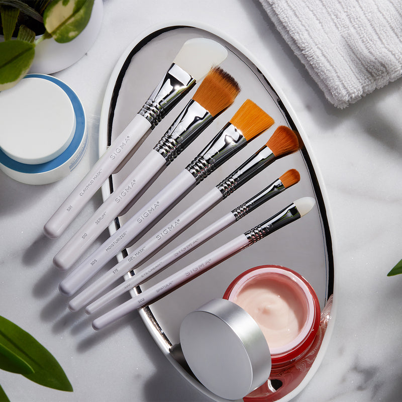 SKINCARE BRUSHES